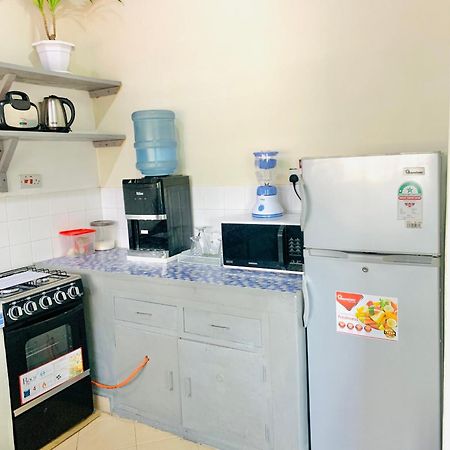 Jambo Diani 1-Bedroom Apartment Close To The Beach 迪亚尼海滩 外观 照片