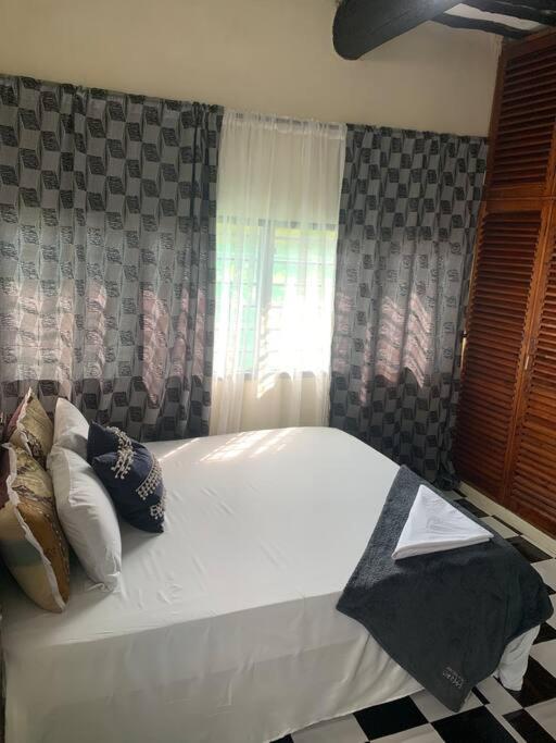 Jambo Diani 1-Bedroom Apartment Close To The Beach 迪亚尼海滩 外观 照片