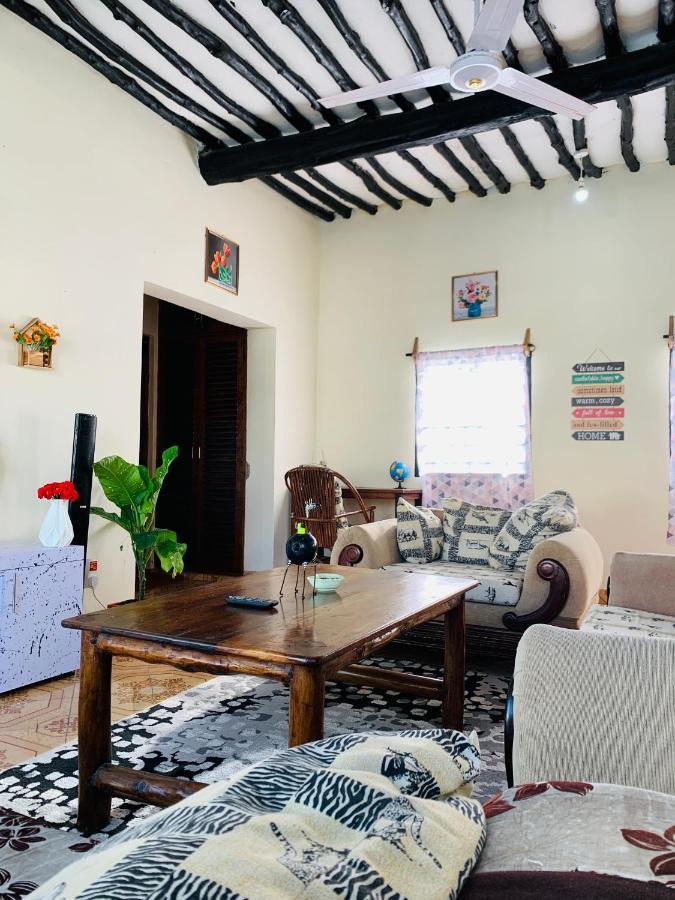 Jambo Diani 1-Bedroom Apartment Close To The Beach 迪亚尼海滩 外观 照片