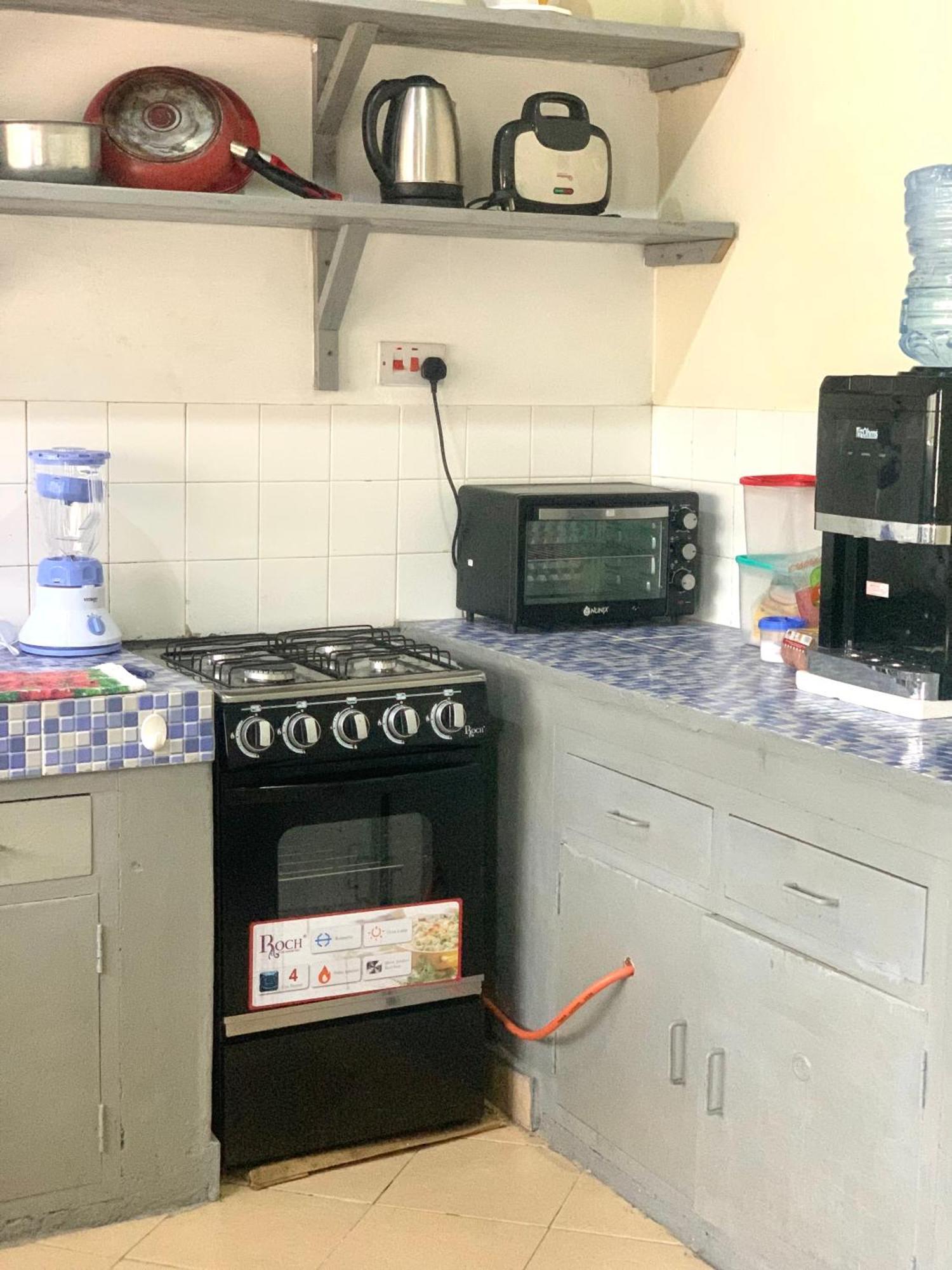 Jambo Diani 1-Bedroom Apartment Close To The Beach 迪亚尼海滩 外观 照片